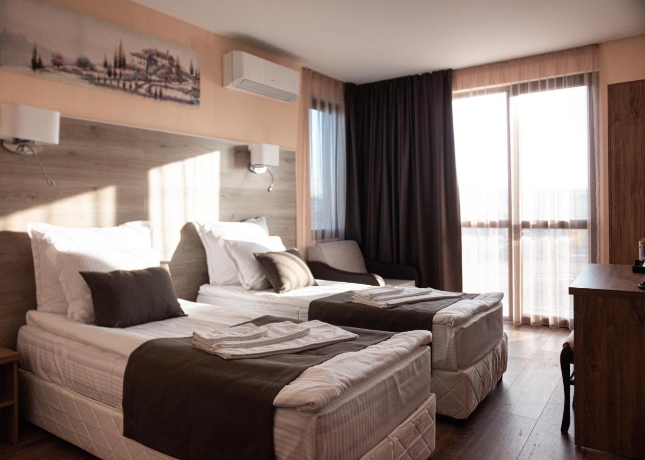 Hotel Vanilla, Varna - Free Parking Exterior photo